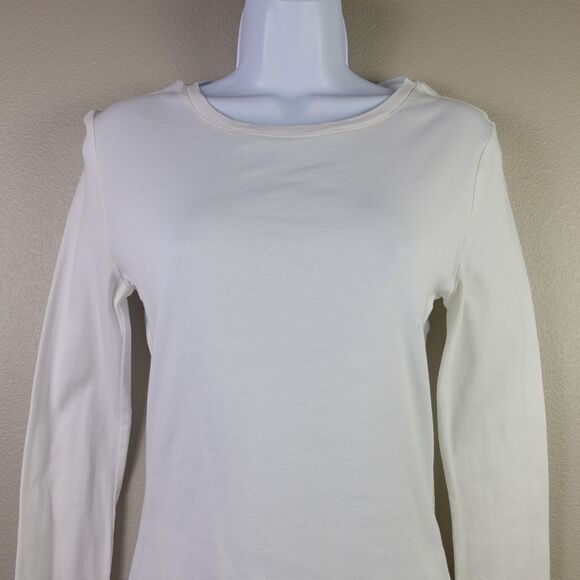 Forever 21 White Base Layer Long Sleeve Tee Size Medium - Picture 2 of 7